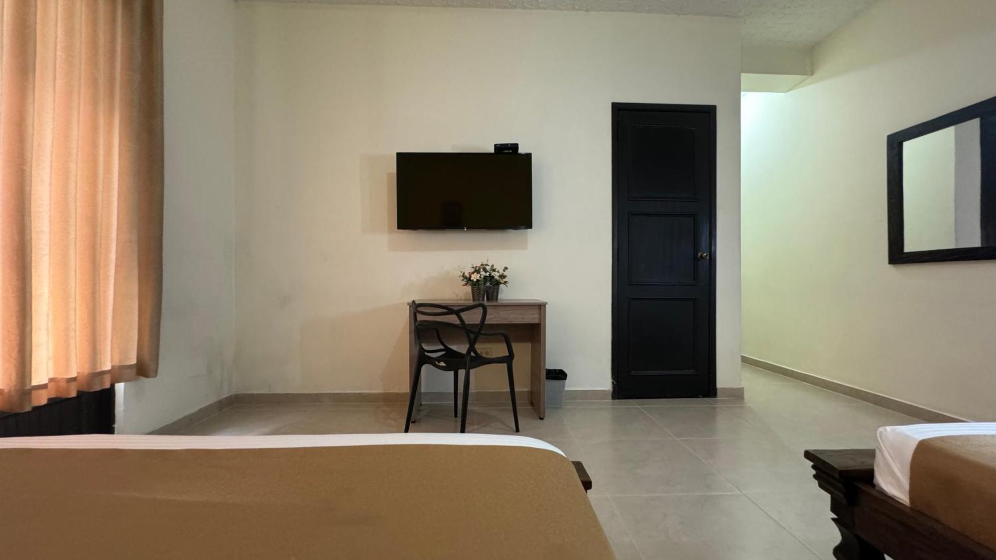 Hotel Cataluna - Soluciones Hoteleras Pereira Dış mekan fotoğraf